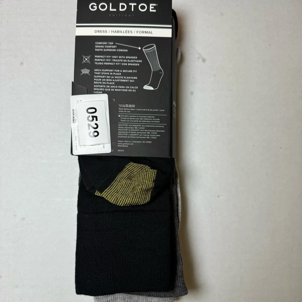 GOLDTOE Edition Mens Comfort Top Flat Crew Socks, 3-Pack